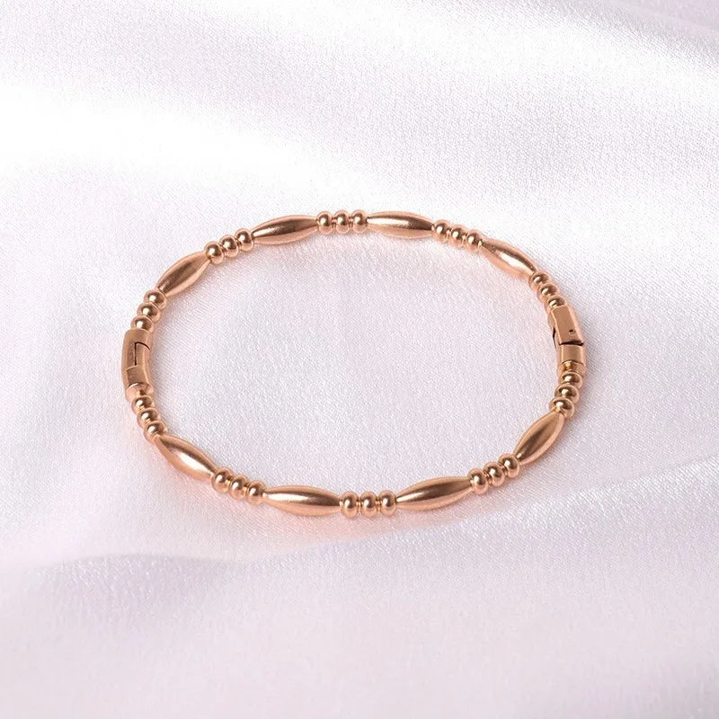 316L Stainless Steel Shell Letter V Bangle for Women Vintage Flower Cross Letter M Bracelets Rust-proof Wrist Jewelry Gift Party