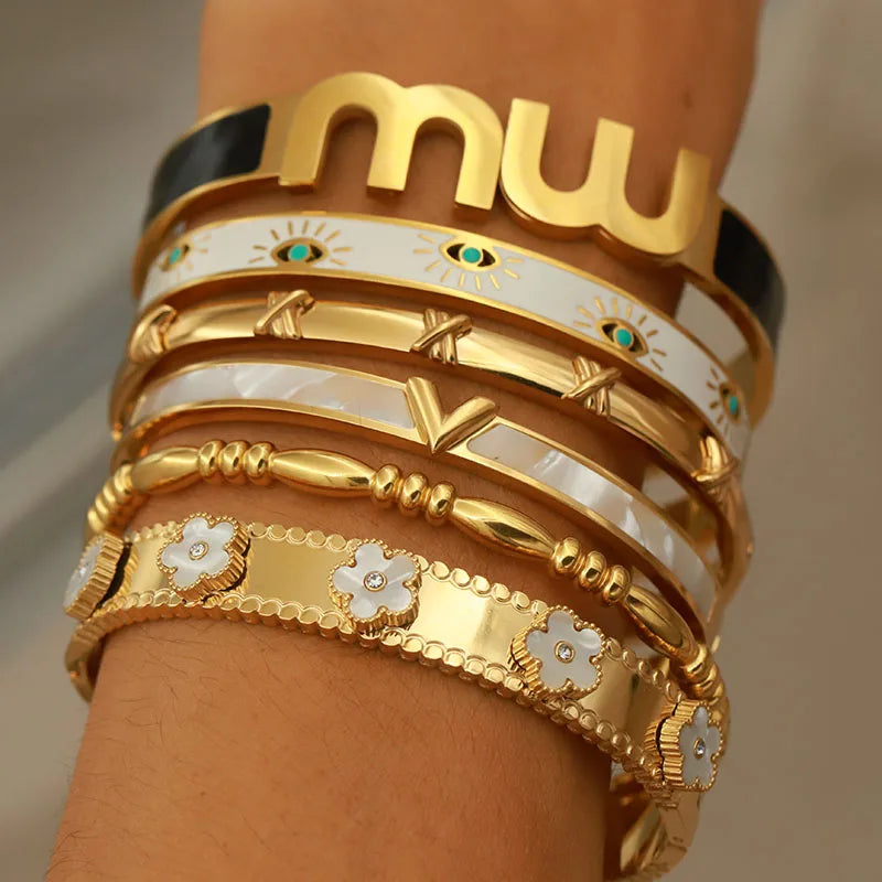 316L Stainless Steel Shell Letter V Bangle for Women Vintage Flower Cross Letter M Bracelets Rust-proof Wrist Jewelry Gift Party