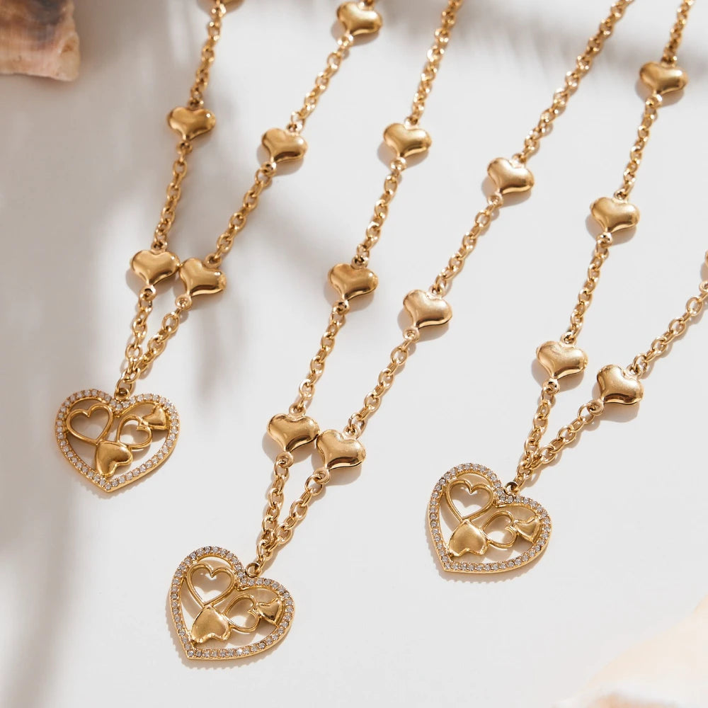 316L Stainless Steel Necklace for Woman 18K Gold Plated Chain Necklaces Inlaid with Shiny Zircon Hollowed Heart Pendant Necklace
