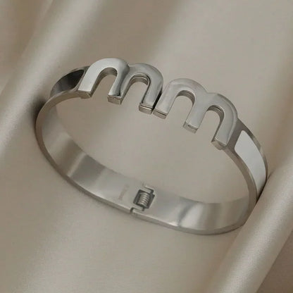316L Stainless Steel Shell Letter V Bangle for Women Vintage Flower Cross Letter M Bracelets Rust-proof Wrist Jewelry Gift Party