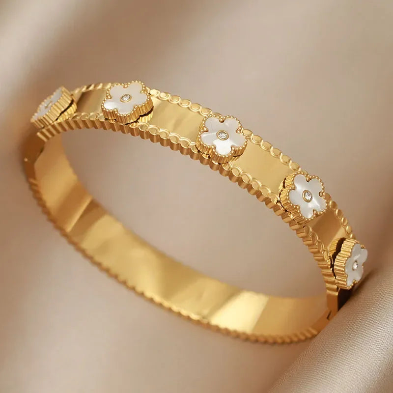 316L Stainless Steel Shell Letter V Bangle for Women Vintage Flower Cross Letter M Bracelets Rust-proof Wrist Jewelry Gift Party