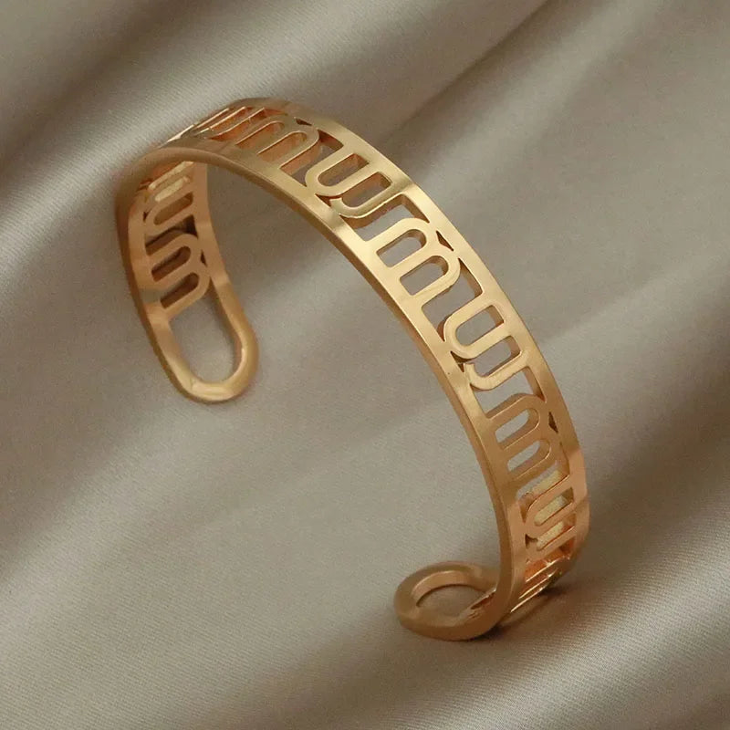 316L Stainless Steel Shell Letter V Bangle for Women Vintage Flower Cross Letter M Bracelets Rust-proof Wrist Jewelry Gift Party