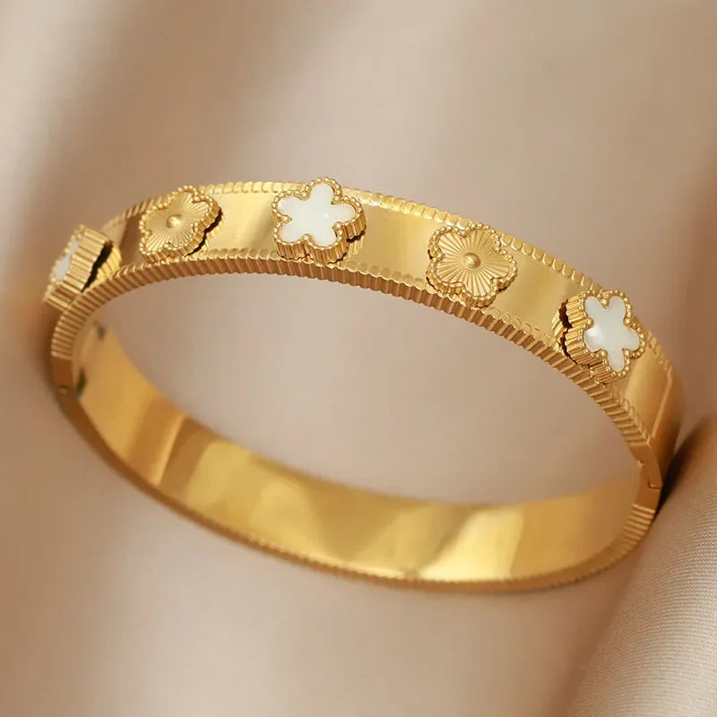 316L Stainless Steel Shell Letter V Bangle for Women Vintage Flower Cross Letter M Bracelets Rust-proof Wrist Jewelry Gift Party